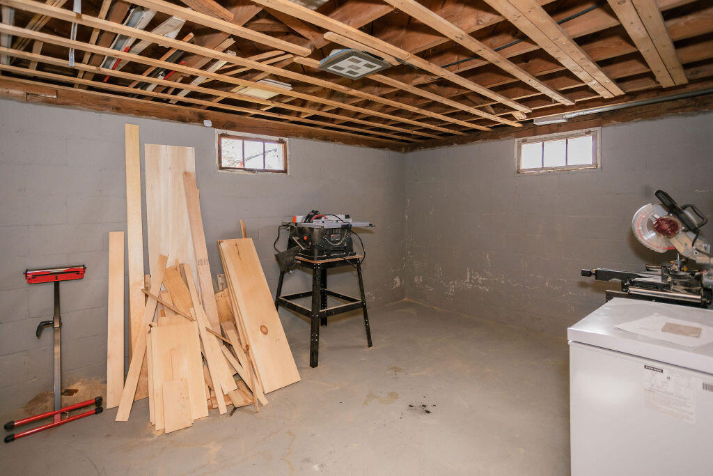 111 New Vineyard Road Farmington, ME 04938 - Photo 35 of 69 taylor-kaminsky-photo-60