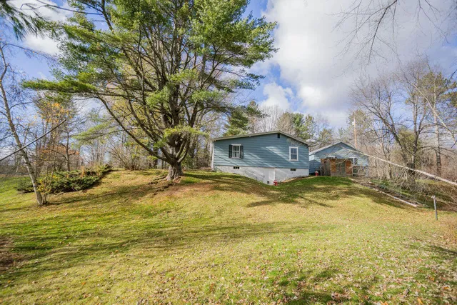 $255,000 | 111 New Vineyard Road, Farmington, ME 04938
