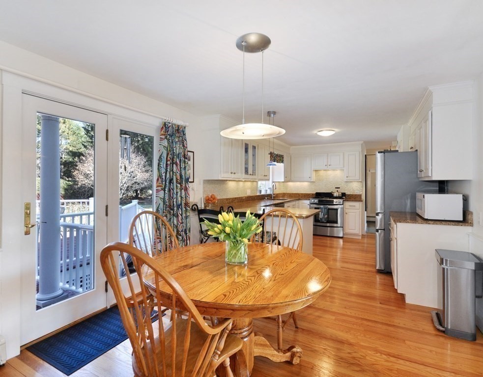 334 Powder Mill Road Concord, MA 01742 - Photo 2 of 40 Gallery Image 2