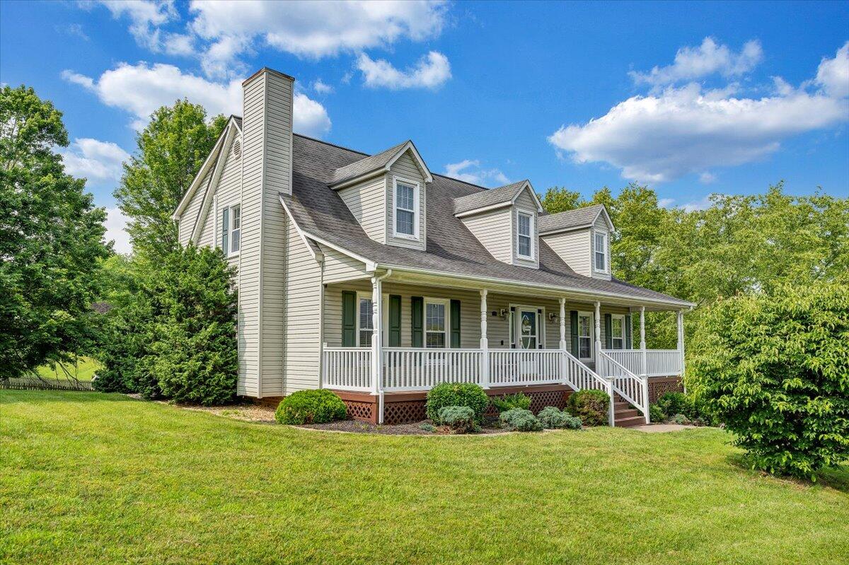 201 Jay Ridge Road Cloverdale, VA 24077 - Photo 1 of 65 01-MIB08277