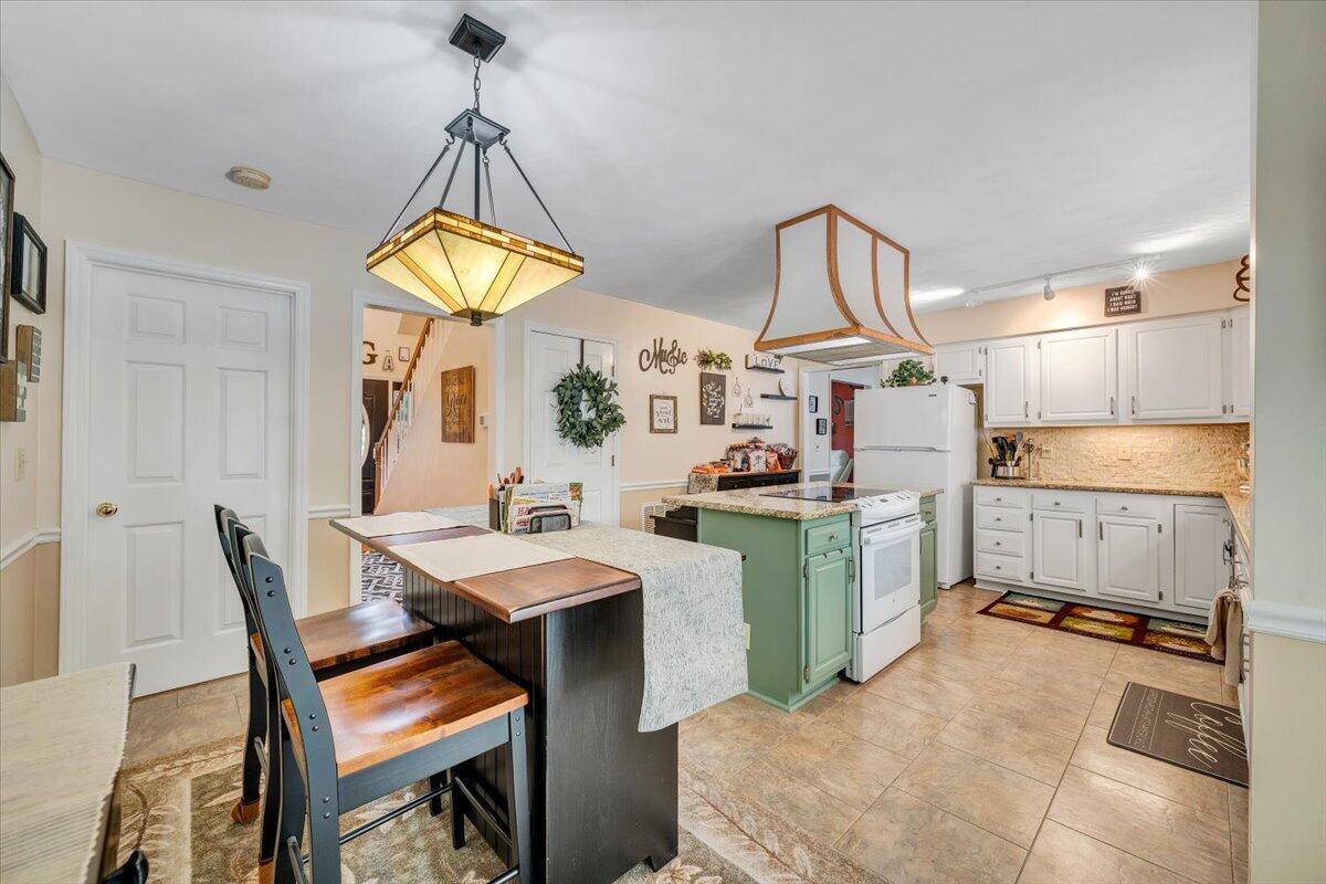 201 Jay Ridge Road Cloverdale, VA 24077 - Photo 25 of 65 25-MIB08160