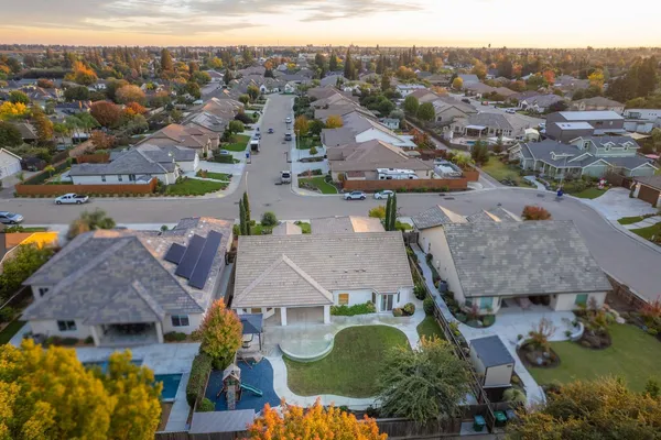 $850,000 | 2115 Sophia Lane, Kingsburg, CA 93631