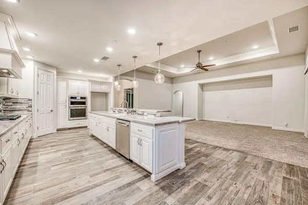 $850,000 | 2115 Sophia Lane, Kingsburg, CA 93631