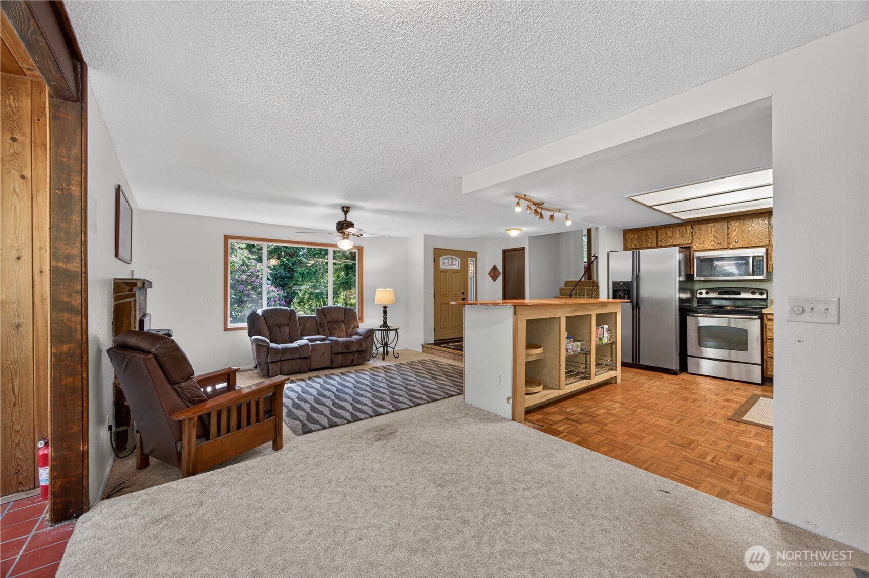 10140 Banner Road Southeast Olalla, WA 98359 - Photo 9 of 39 Gallery Image 9