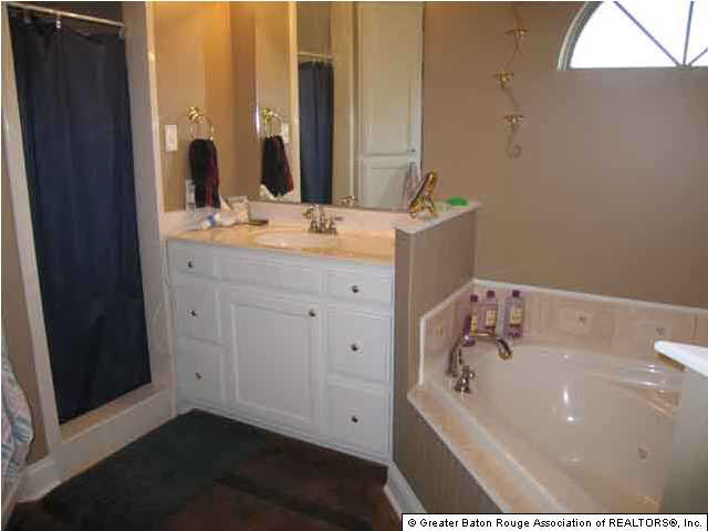 16170 Jay Road Prairieville, LA 70769 - Photo 5 of 8 Gallery Image 5