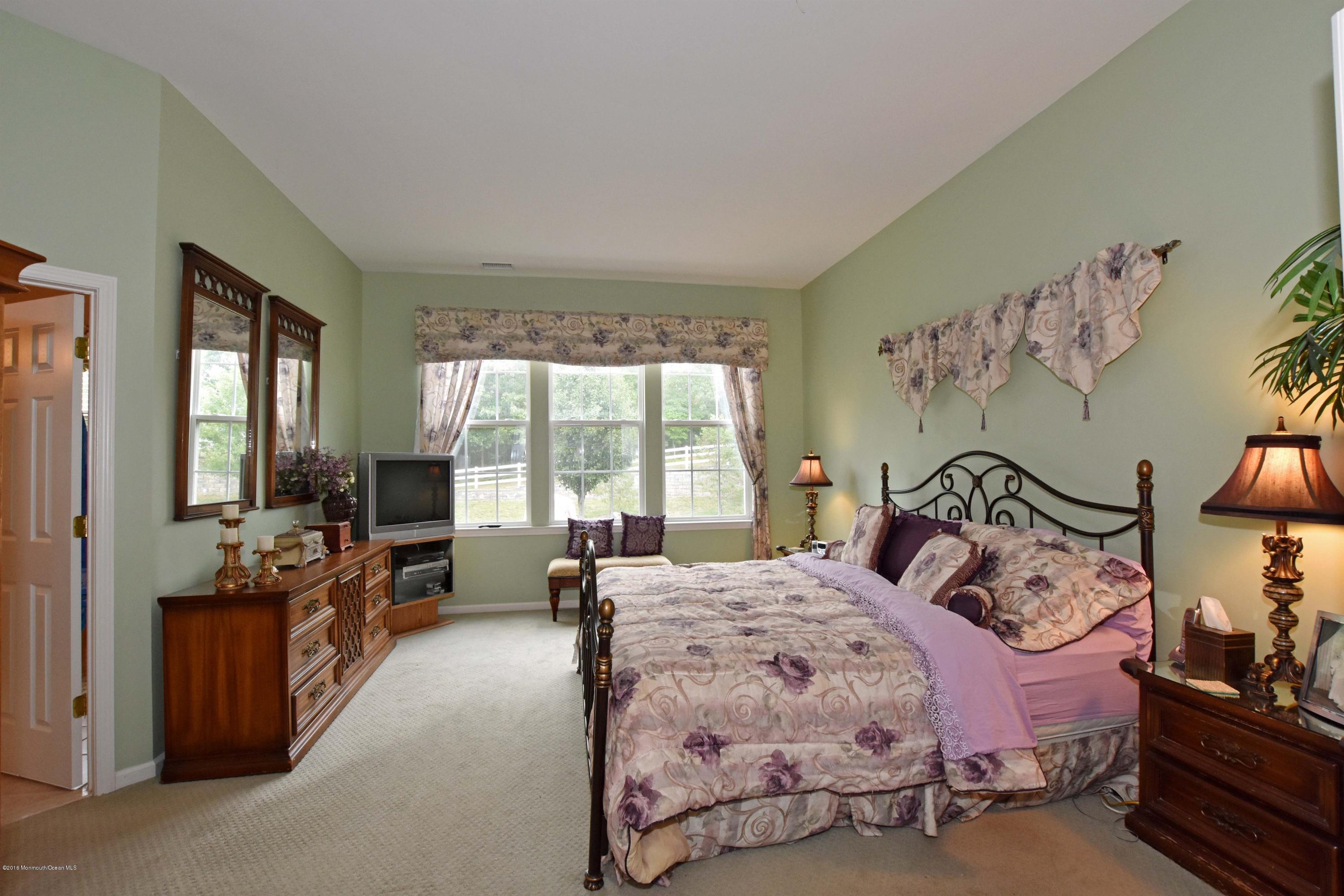 6 Nottingham Way Jackson, NJ 08527 - Photo 10 of 32 Master Bedroom