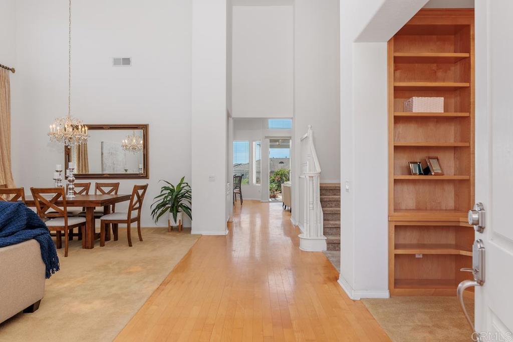 250 Pacific View Lane Encinitas, CA 92024 - Photo 5 of 40 a view of a livingroom with furniture and an entryway