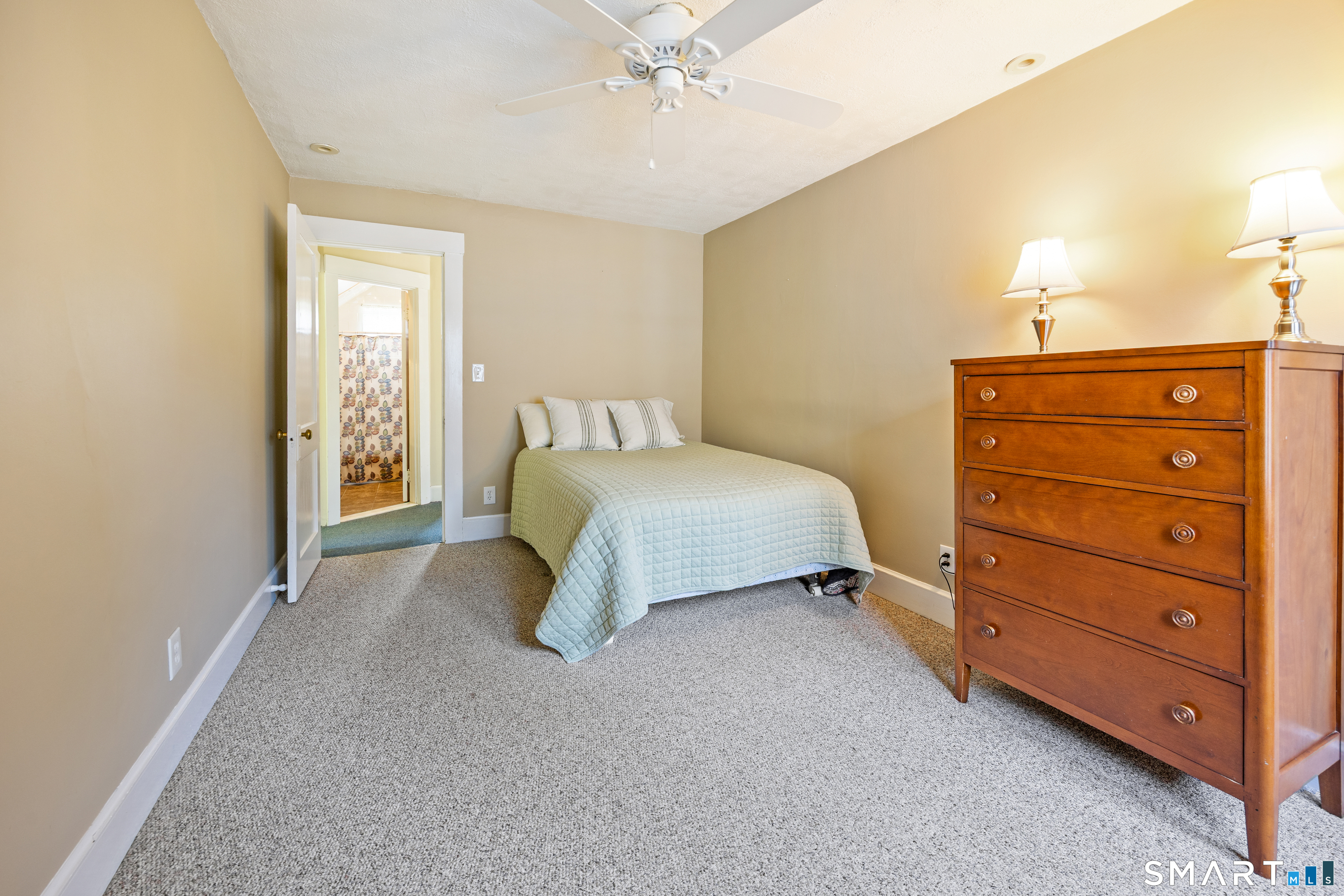 80 Pearl Street Meriden, CT 06450 - Photo 25 of 37