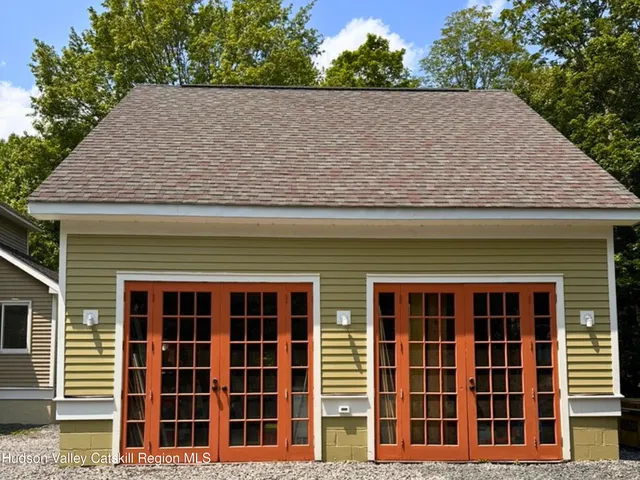 a view of house with front door