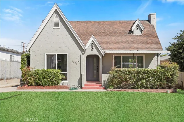 $1,549,000 | 1230 Spazier Avenue, Glendale, CA 91201