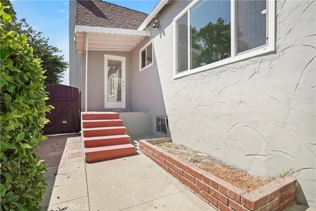 $1,549,000 | 1230 Spazier Avenue, Glendale, CA 91201