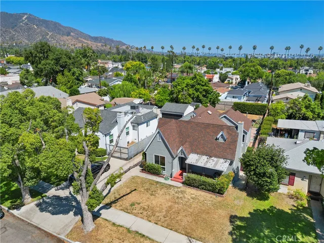 $1,549,000 | 1230 Spazier Avenue, Glendale, CA 91201