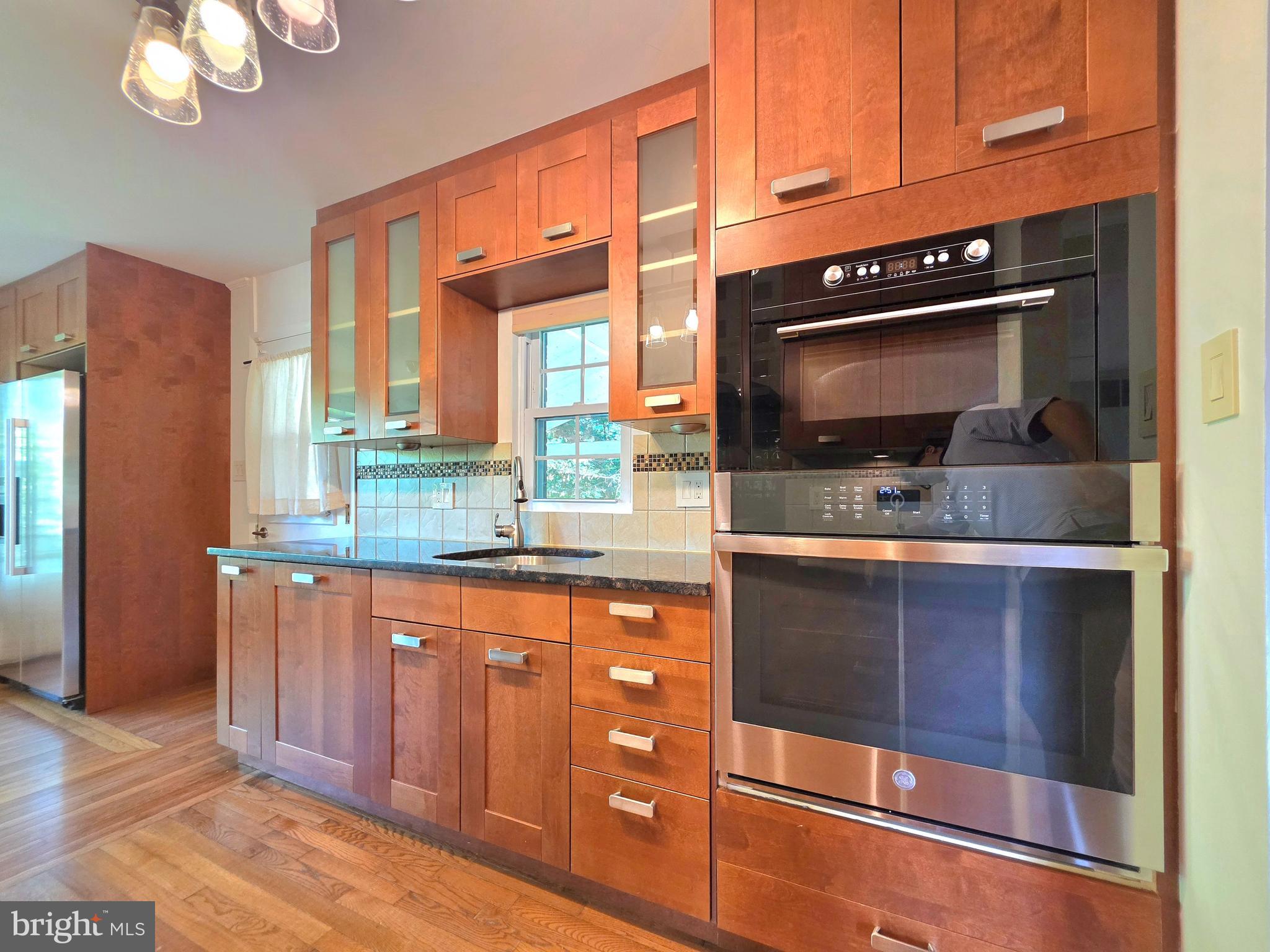 2215 Collingwood Road Alexandria, VA 22308 - Photo 7 of 40