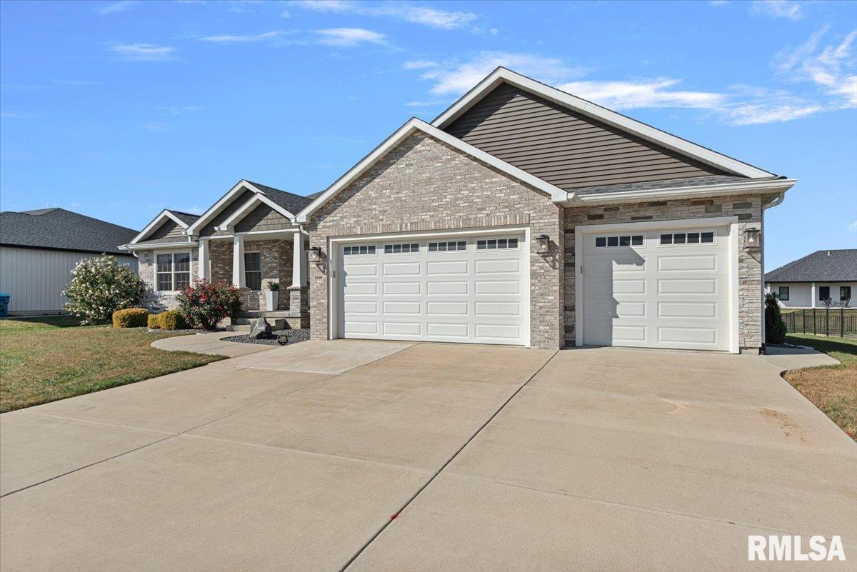 1109 Lightstone Court Sherman, IL 62684 - Photo 4 of 46