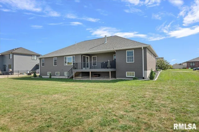 $579,900 | 1109 Lightstone Court, Sherman, IL 62684