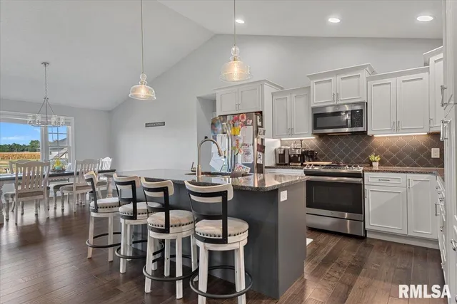 $599,000 | 1109 Lightstone Court, Sherman, IL 62684