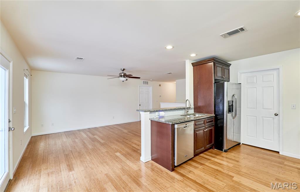 70 Round Table Court Winfield, MO 63389 - Photo 14 of 56