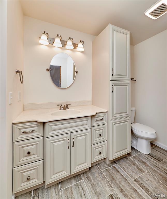 70 Round Table Court Winfield, MO 63389 - Photo 29 of 56