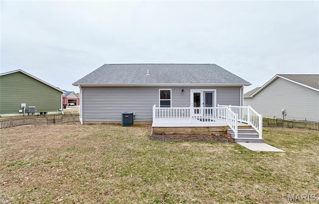 70 Round Table Court Winfield, MO 63389 - Photo 53 of 56