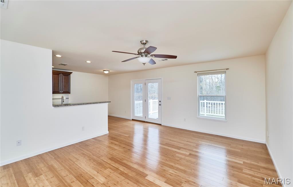 70 Round Table Court Winfield, MO 63389 - Photo 6 of 56