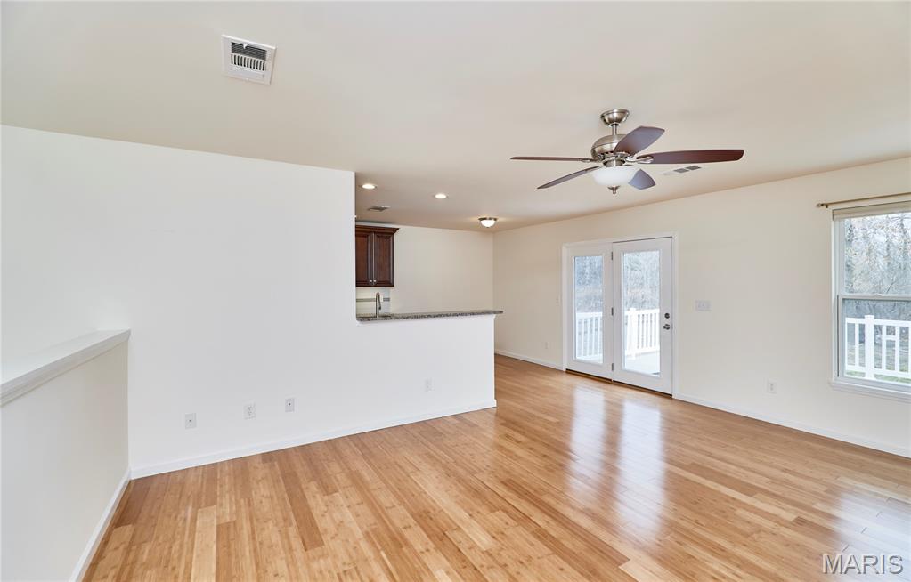 70 Round Table Court Winfield, MO 63389 - Photo 7 of 56