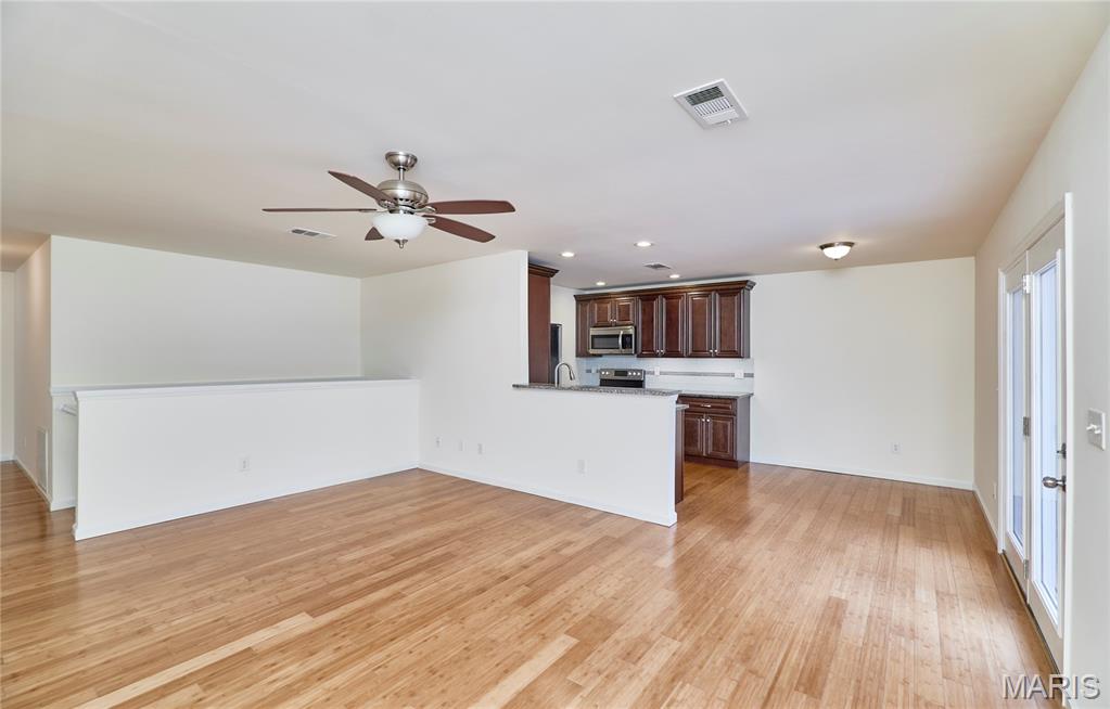 70 Round Table Court Winfield, MO 63389 - Photo 8 of 56