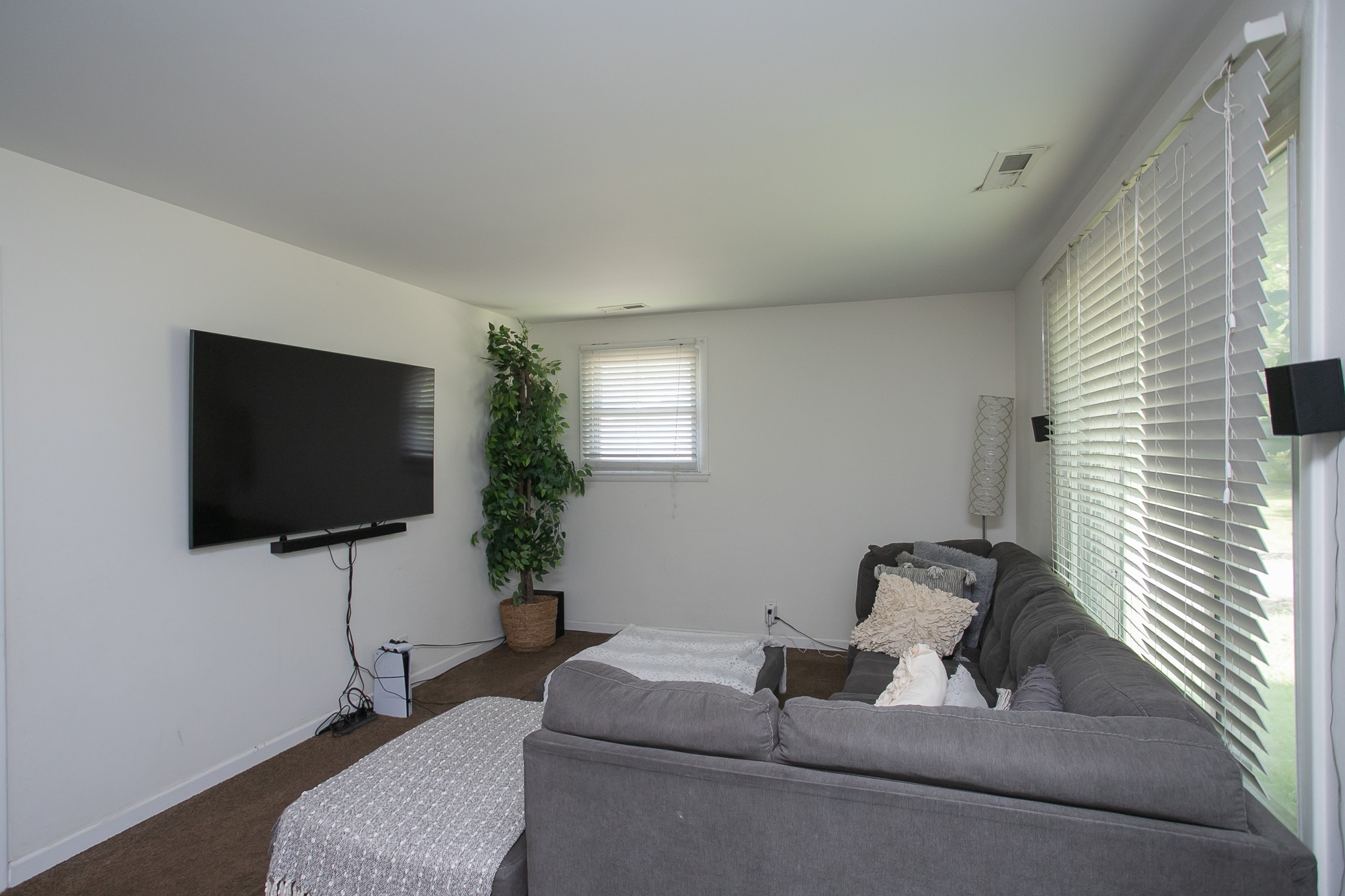 1236 Briarville Road Madison, TN 37115 - Photo 3 of 18 Gallery Image 3