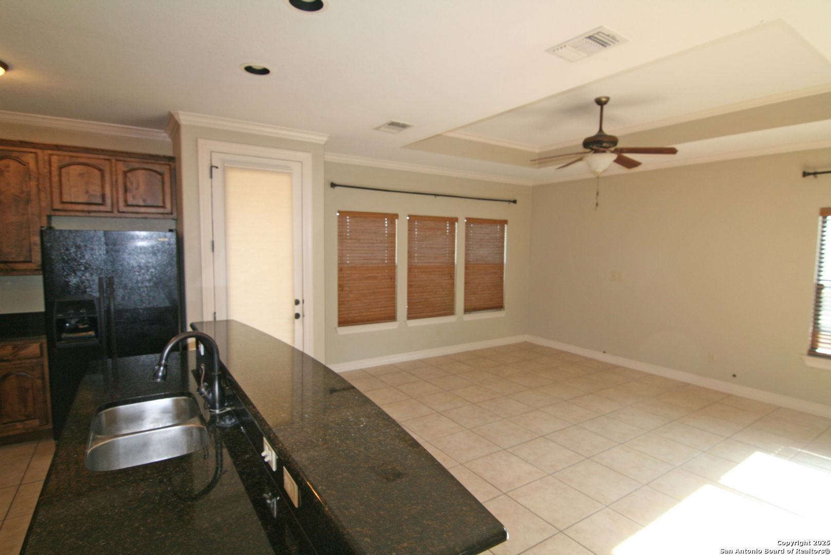 130 Pr 4625, Unit 7 Castroville, TX 78009 - Photo 6 of 17