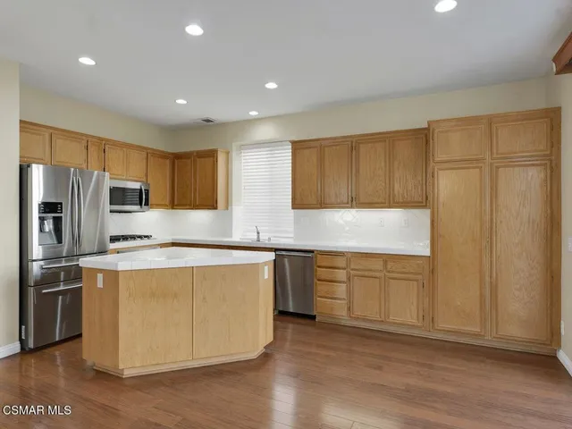 $4,500 | 3865 Angeline Street, Newbury Park, CA 91320