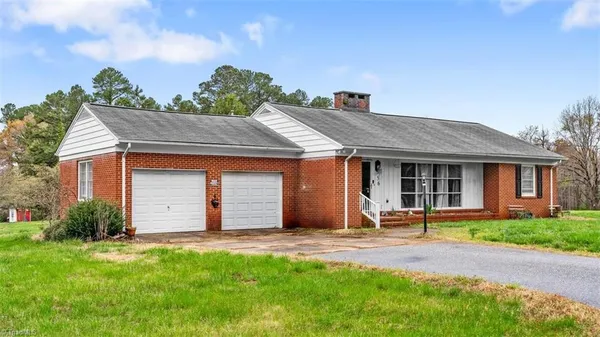$205,000 | 56 North Hillcrest Road, Siler City, NC 27344