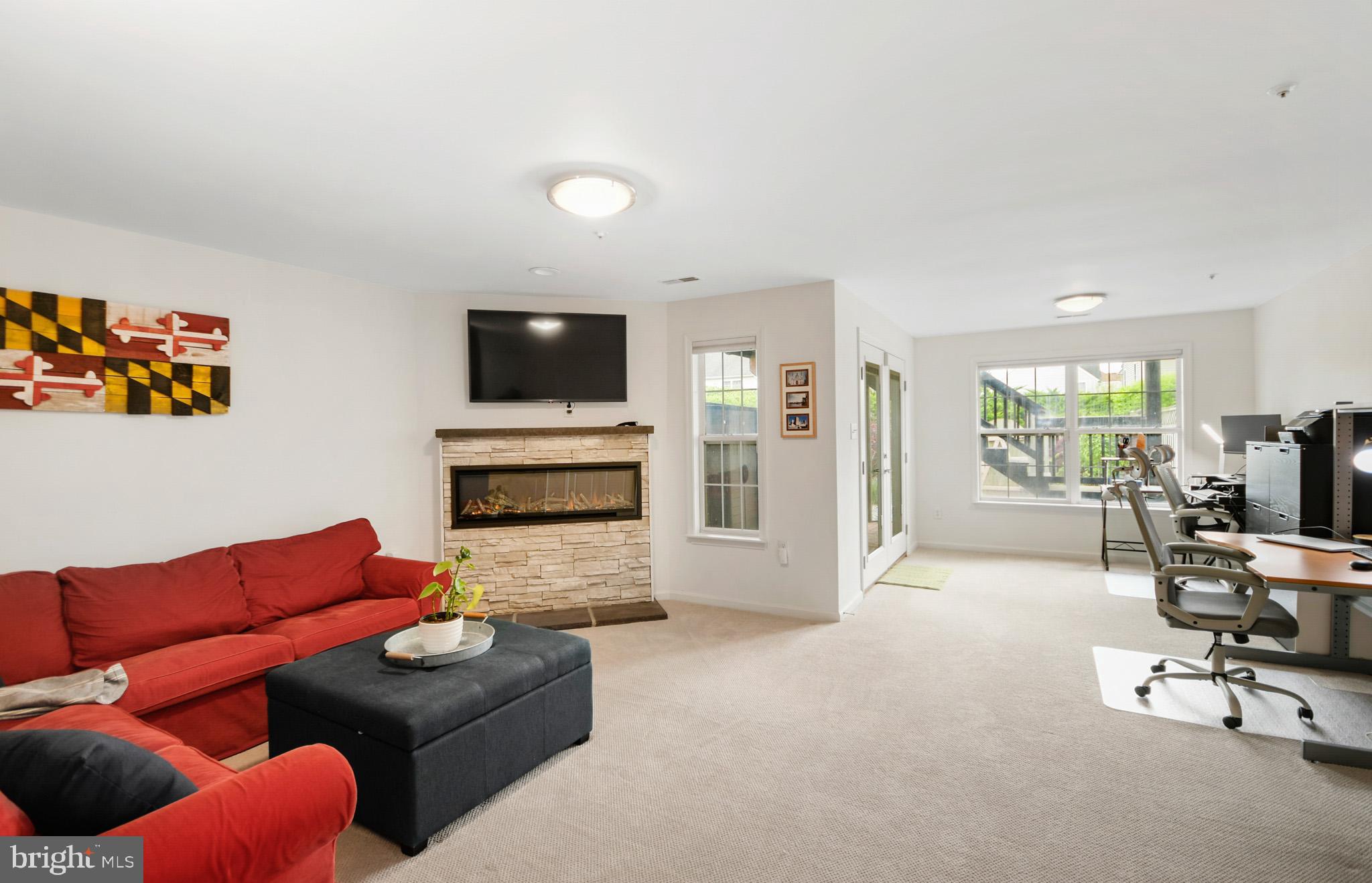 2630 Cameron Way Frederick, MD 21701 - Photo 5 of 47 Cozy family with w/ walkout and space for office