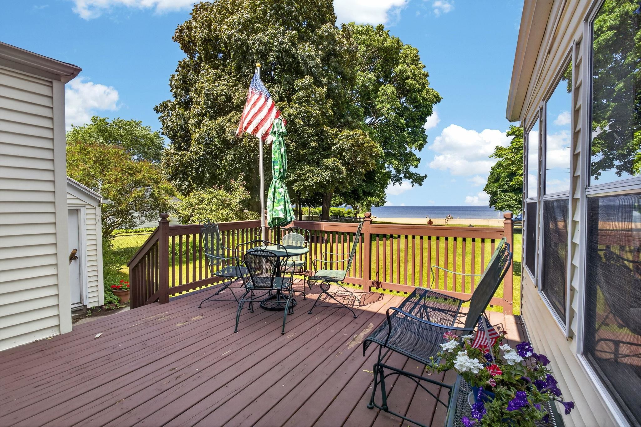 232 1st Street Menominee, MI 49858 - Photo 29 of 46