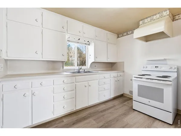 $389,000 | 2310 Kirkview Drive, Loveland, CO 80538