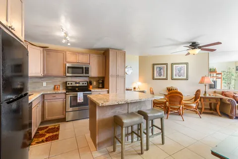 $675,000 | 938 South Kihei Road, Unit 403, Kihei, HI 96753
