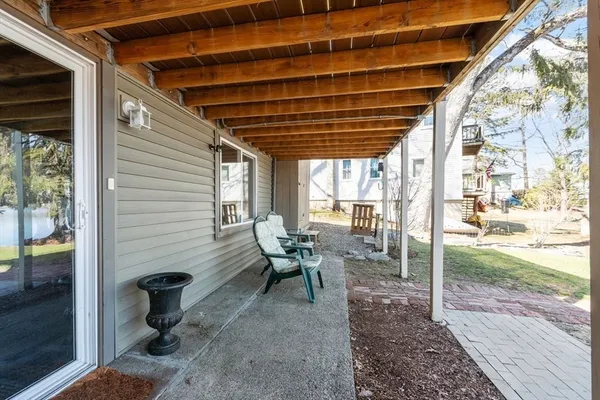 $709,900 | 469 Lake Avenue, Worcester, MA 01604