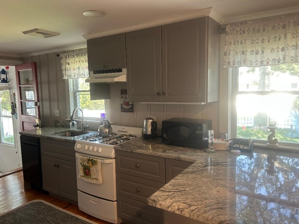 8 Postscript Lane, Unit 1 Marshfield, MA 02050 - Photo 19 of 21