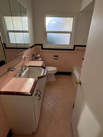 $599,000 | 2240 Irvin Way, Sacramento, CA 95822