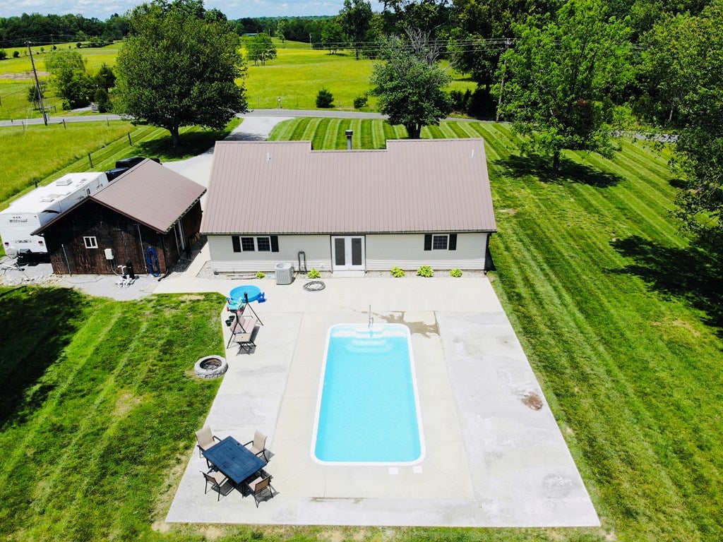 558 Fry Ridge Road Greensburg, KY 42743 - Photo 2 of 36 Gallery Image 2