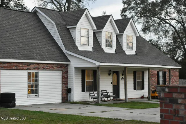 $259,000 | 31 Escape Drive, Carriere, MS 39426