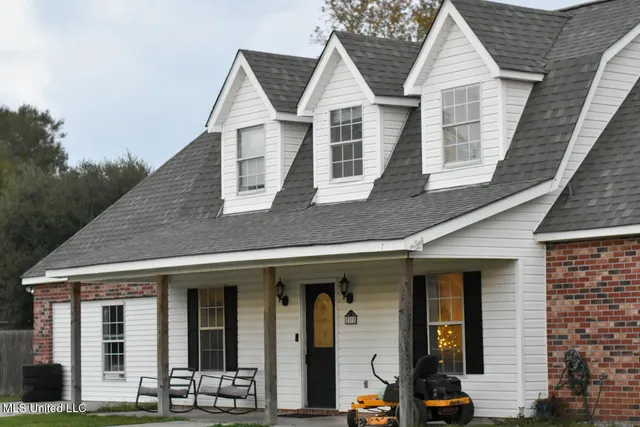 $259,000 | 31 Escape Drive, Carriere, MS 39426