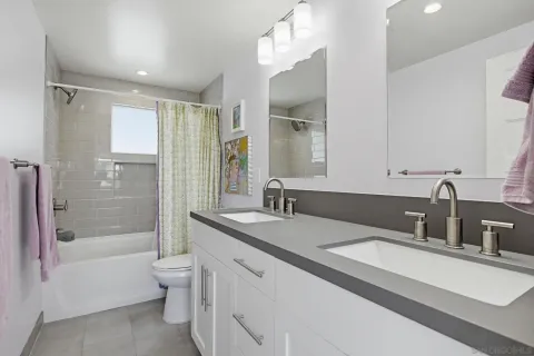 $2,949,999 | 835 Beryl Street, San Diego, CA 92109