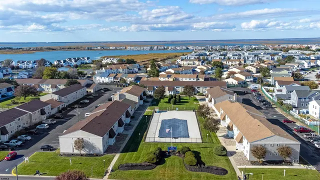 $2,150 | 4901 Harbor Beach Boulevard, Unit C14, Brigantine, NJ 08203