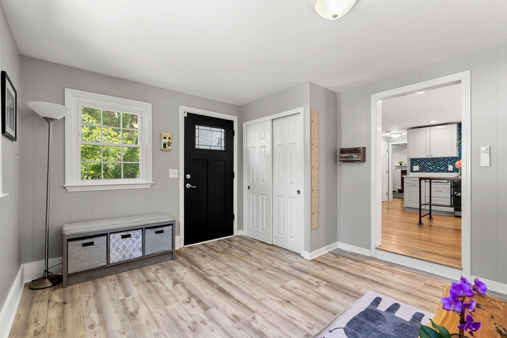 212 Common Lane Beverly, MA 01915 - Photo 9 of 22