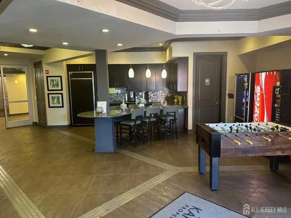 $2,050 | 88 Roosevelt Avenue, Unit 404, Carteret, NJ 07008