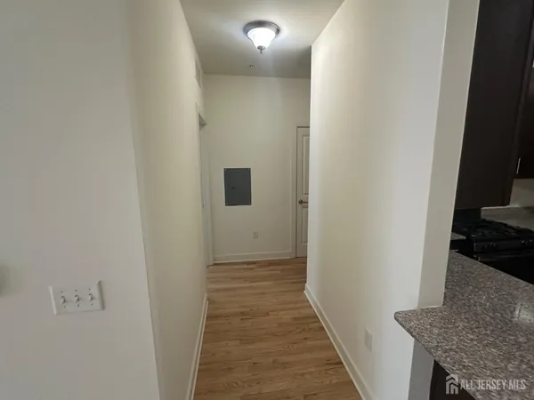 $2,050 | 88 Roosevelt Avenue, Unit 404, Carteret, NJ 07008