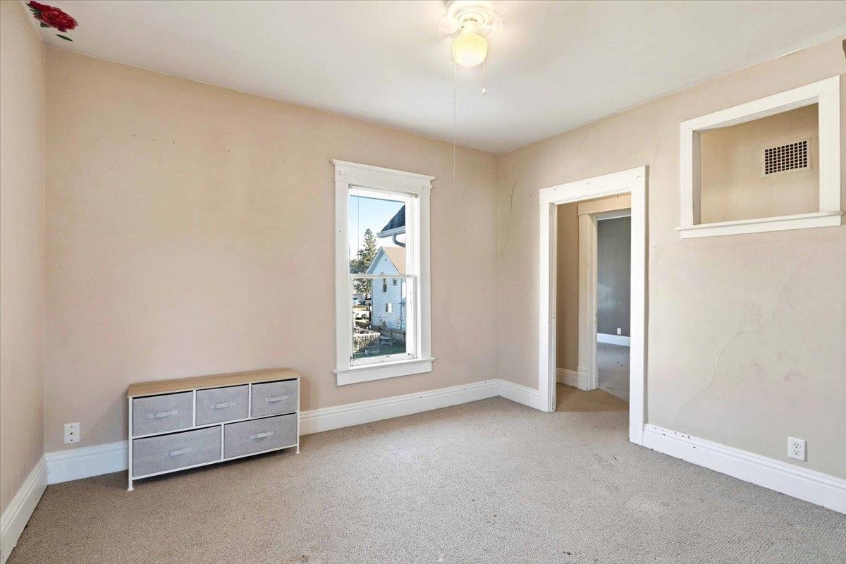 115 6th Avenue Baraboo, WI 53913 - Photo 42 of 66