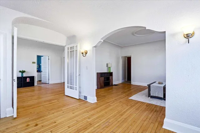 $285,000 | 115 6th Avenue, Baraboo, WI 53913