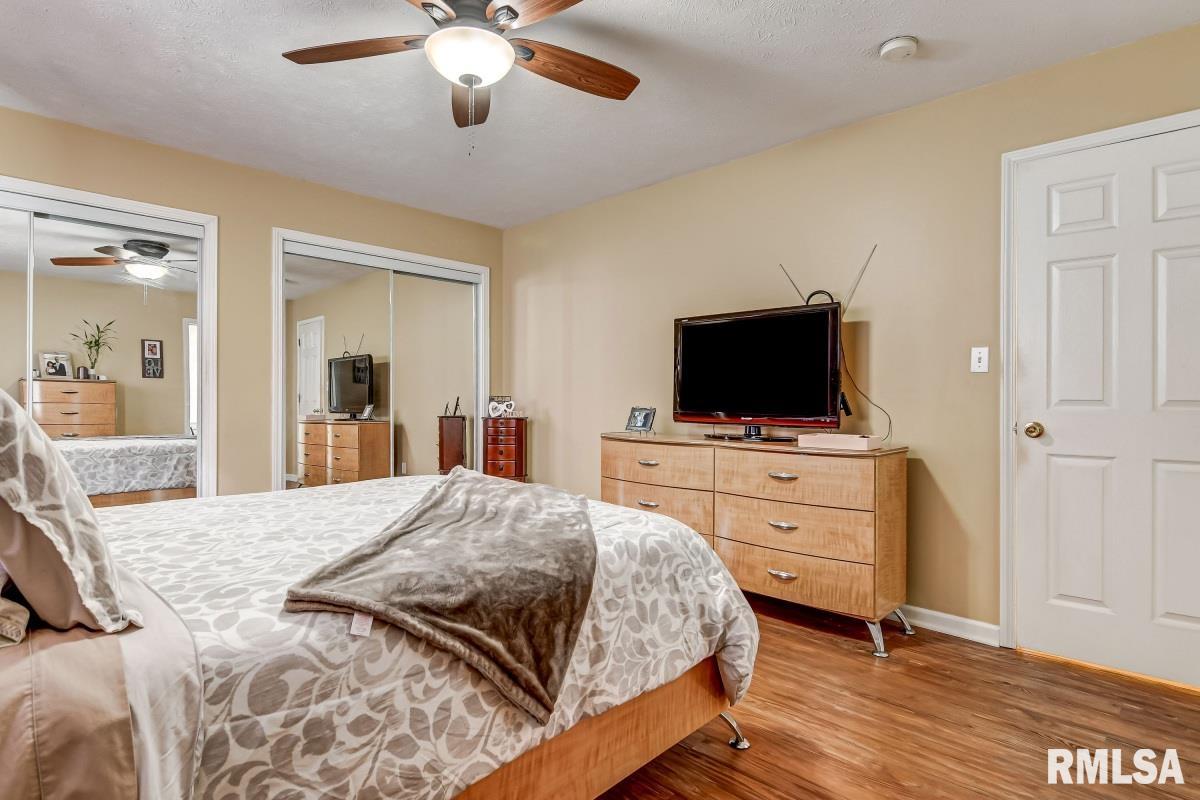3724 Castle Hill Boulevard Springfield, IL 62712 - Photo 16 of 35 Gallery Image 16