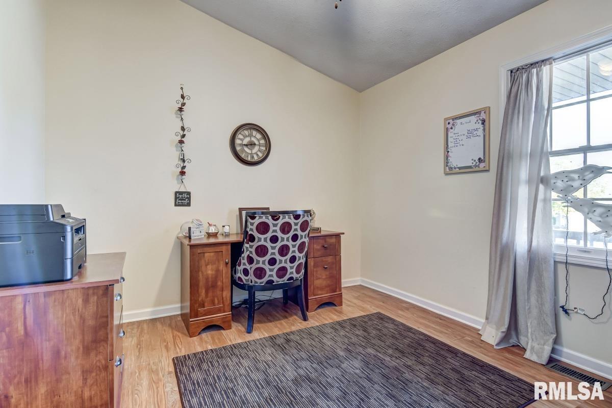 3724 Castle Hill Boulevard Springfield, IL 62712 - Photo 22 of 35 Gallery Image 22