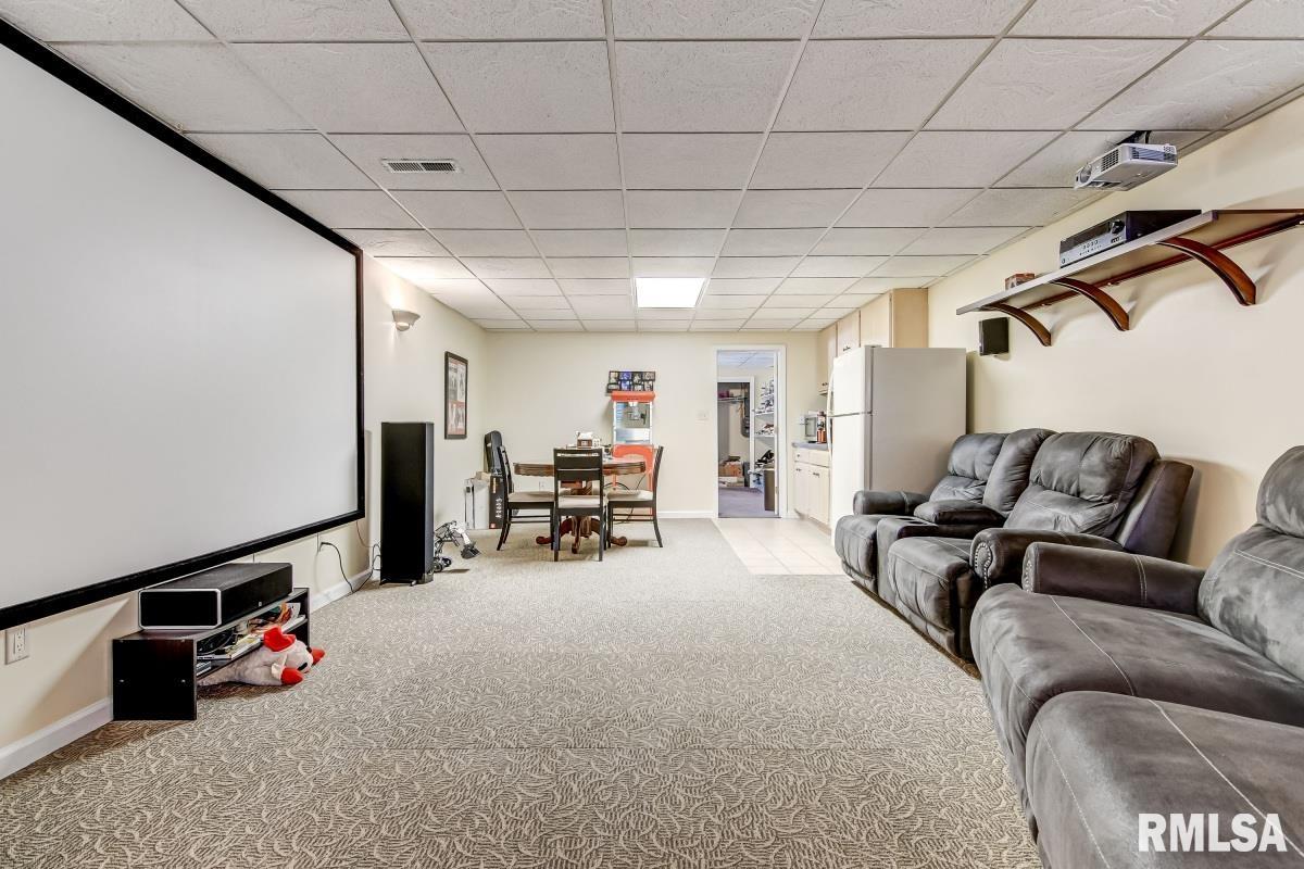 3724 Castle Hill Boulevard Springfield, IL 62712 - Photo 27 of 35 Gallery Image 27